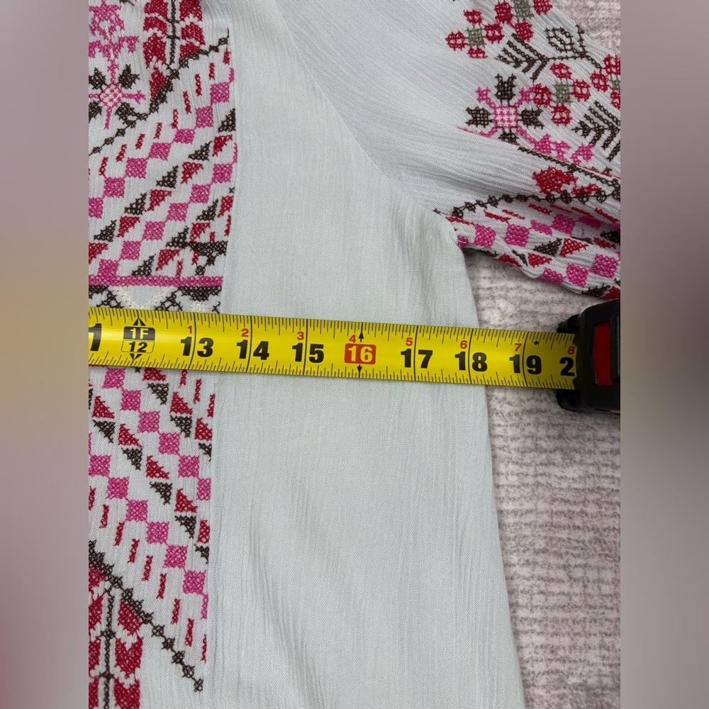 Sundance Womens Embroidered Top Size XS Light Blue Boho Gypsy Artsy Lightweight - Picture 4 of 10